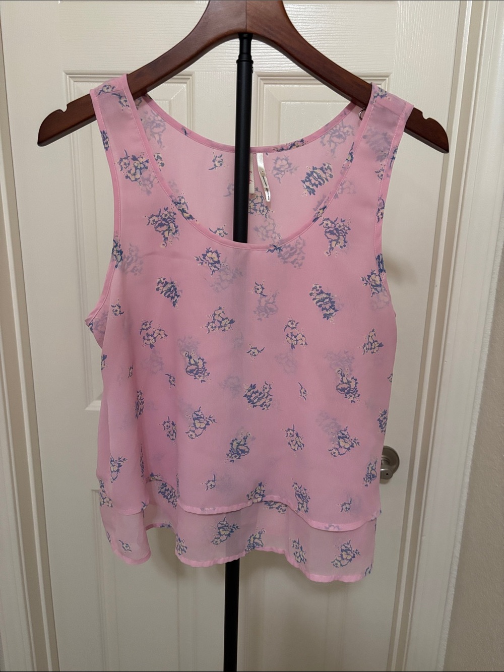 Frenchi Pink Floral Sleeveless Layered Chiffon Camisole